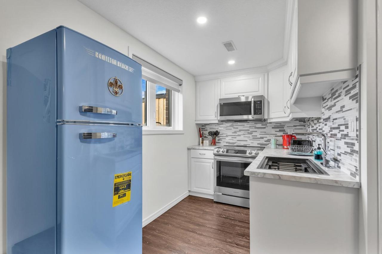 Modern 1 Bedroom + Den In Cambridge Luaran gambar